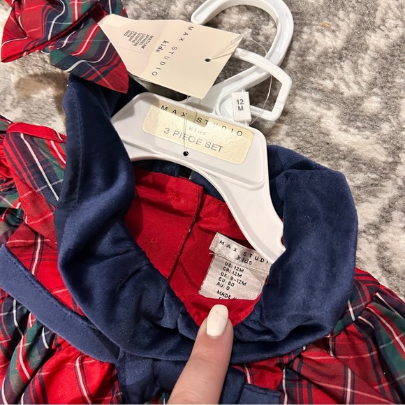 Max Studio Kids 3 Piece Holiday Christmas Dress Set NWT 12 Months - Picture 2 of 4